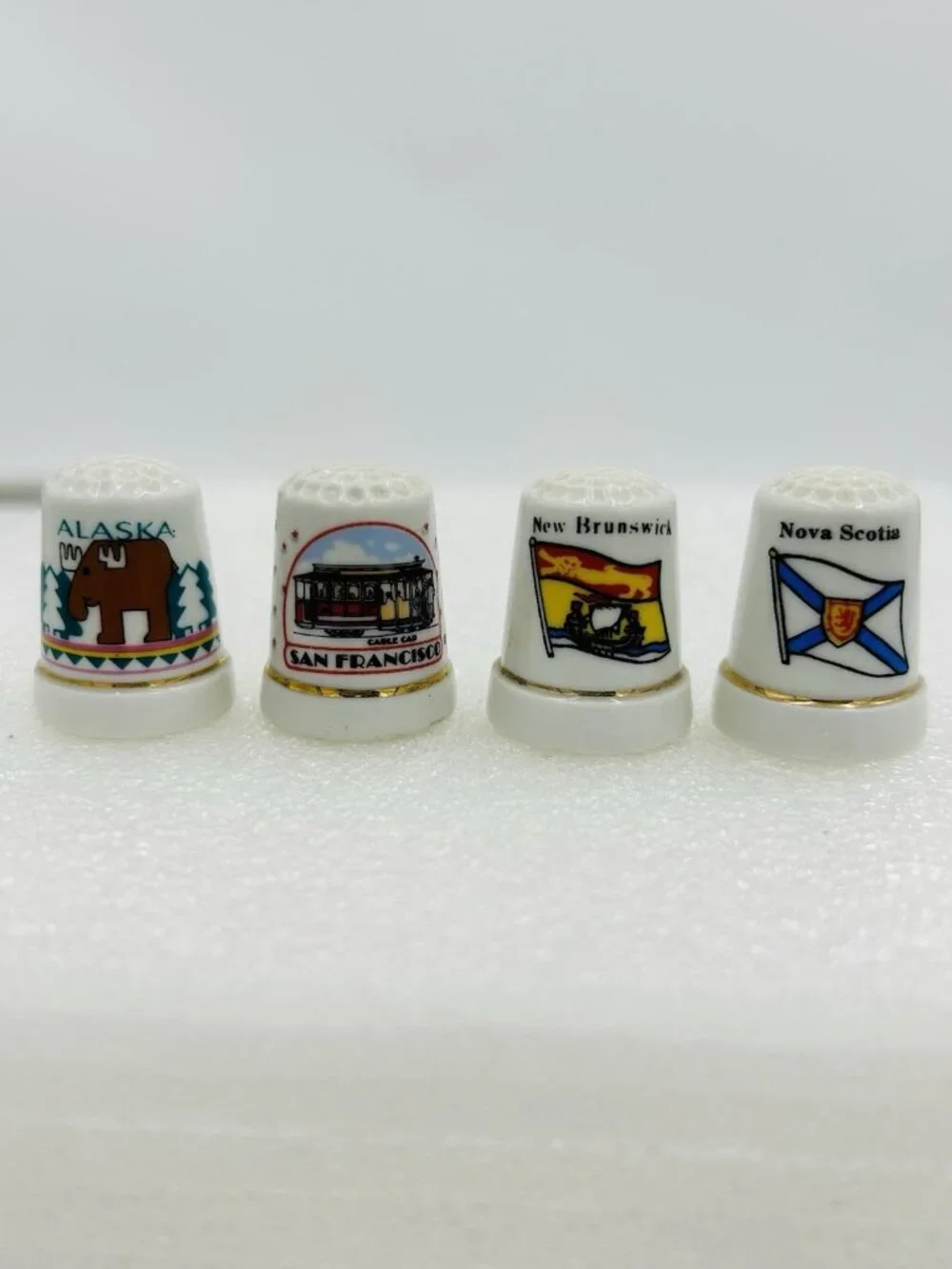Vintage Souvenir Thimbles Ceramic Porcelain Set of 4 Places Travel